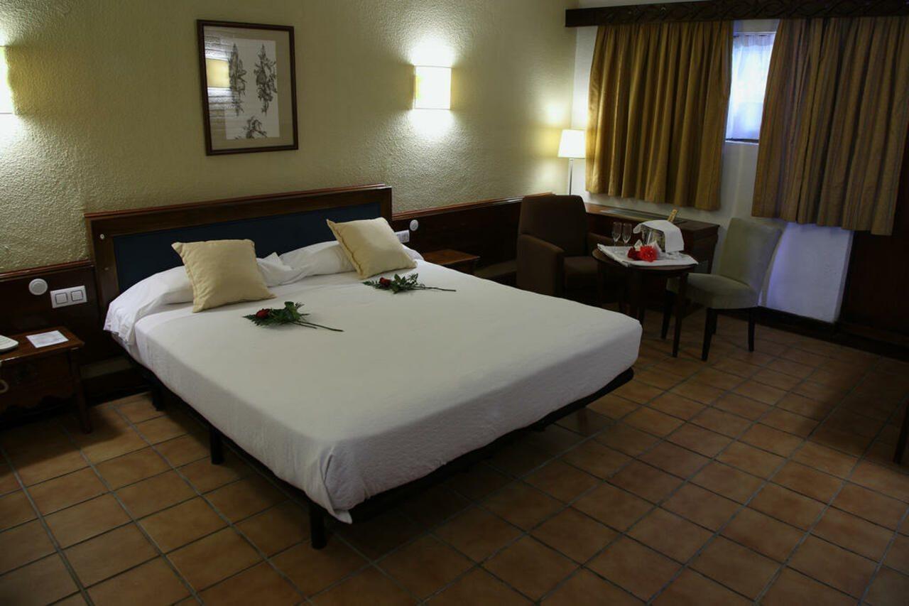 Hotel El Hidalgo Valdepeñas Extérieur photo